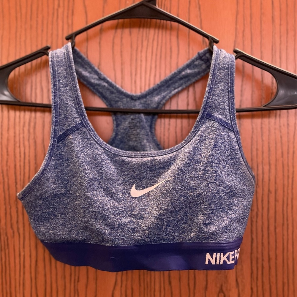 Extra small, Blue Nike sports bra